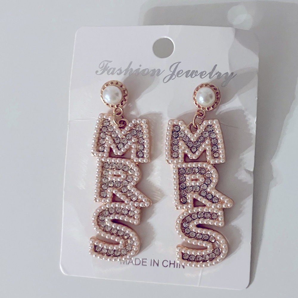 Bridal earrings